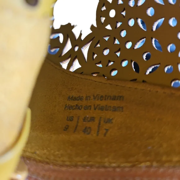 Aldo Cutout Fashion High Heel Open Toe Bootie - Picture 12 of 14